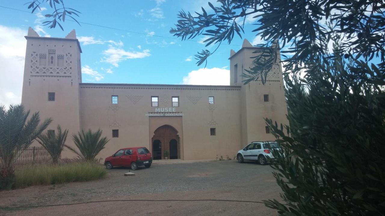 Хостел Kasbah Dar Bahnini Скура Экстерьер фото